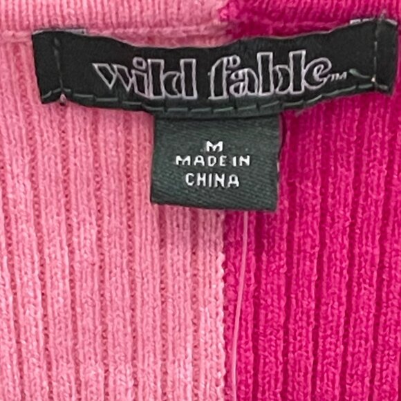 PRICED TO SELL - See Description for details — Pink/Hot Pink Cropped Cardigan - Picture 7 of 7